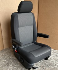 VW T6.1 Transporter Caravelle