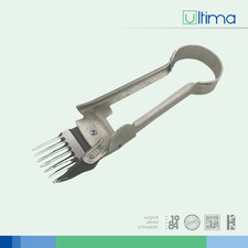 SHEEP SHEARS HAND HELD THUMB