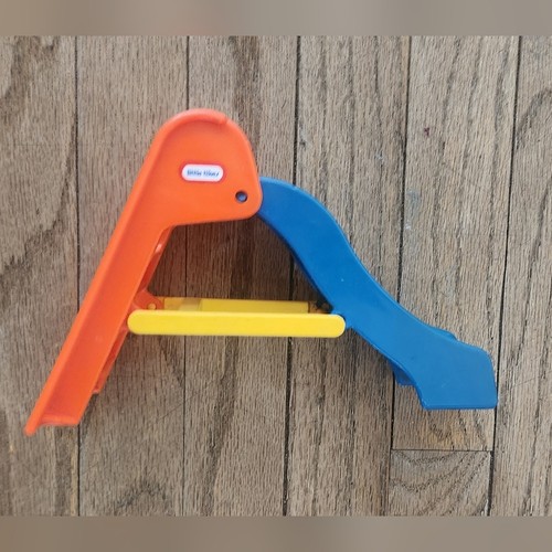 Little tikes dollhouse - tikes,