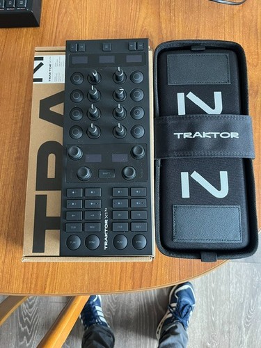 Native instruments traktor - instruments,