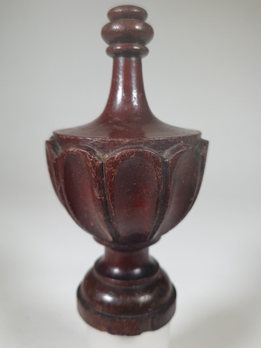 Antiq antique turned wooden - antiq,