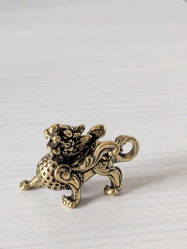 Tiny chinese dragon figurine - tiny,