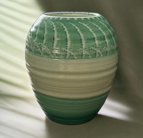 Art deco shelley - deco, green