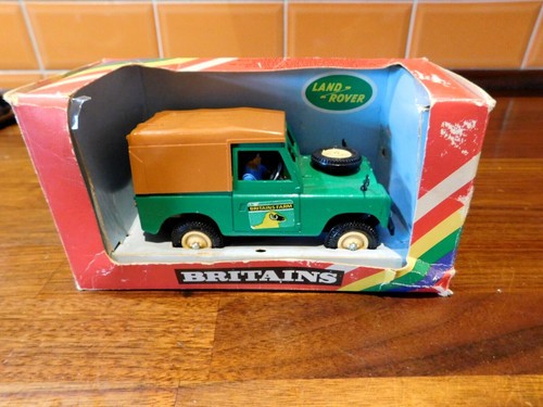 Britains farm land rover - farm,