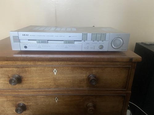 Akai integrated - akai, am-u1