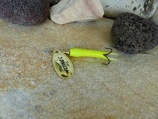 MEPPS FLYING C IN GOLD / CHARTREUSE ALL SIZES FISHING SPINNING NEW