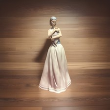 Lladro Nao The Light of My Life 1413 Mother Holding Baby 16 Inches 2000