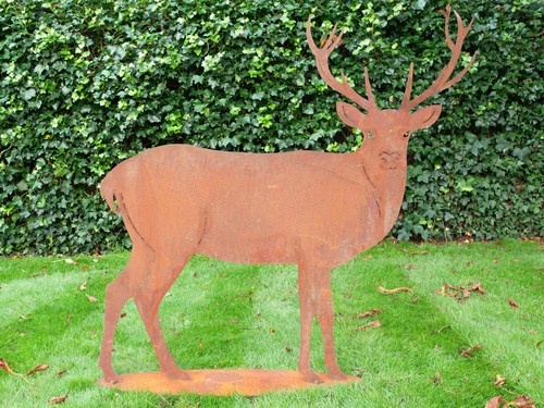 Large rusty stag deer - large,