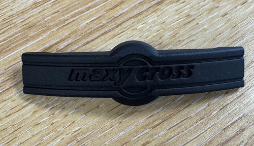 Sugino maxy cross pedals - cross, end