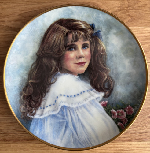 Franklin mint heirloom lady - franklin,