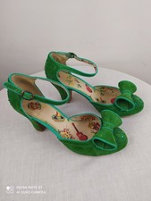 Miss L Fire Green "Gabriella"