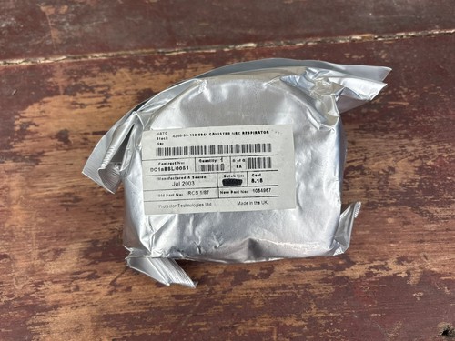Sealed unused s10 gas mask - unused,