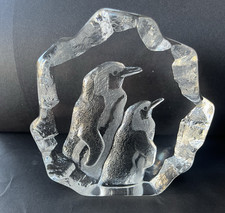 Maleras Crystal Glass Penguins Signed By Mats Jonason Sweden 12cm x 11cm 849g