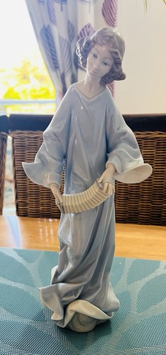 Lladro tall angel musician - lladro,