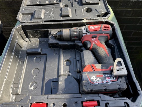 Milwaukee m18 bpdn - bpdn-402c, 18v