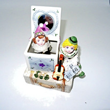 Music box, working musical