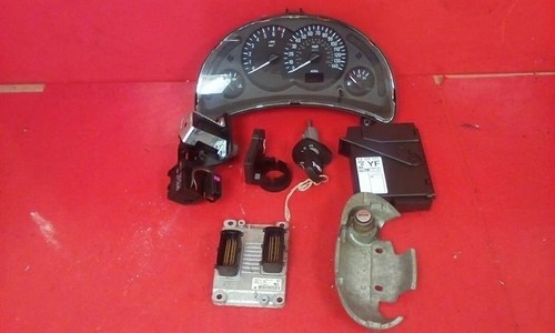 Vauxhall corsa 16v gls - c,