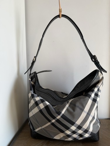 Burberry beat check - burberry, hobo