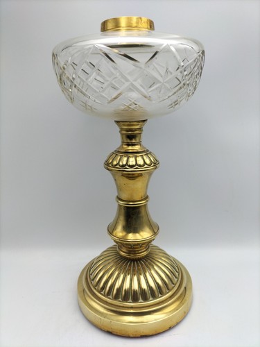 Antique brass oil lamp - oil,
