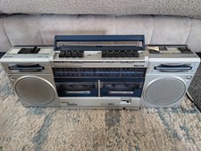 **Read** Philips D8334 Super Tandem AM-FM Radio Cassette Recorder Boombox 