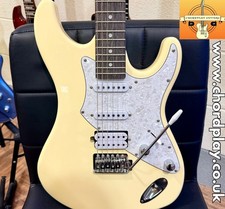 🎸 Aria Pro II 714 Strat