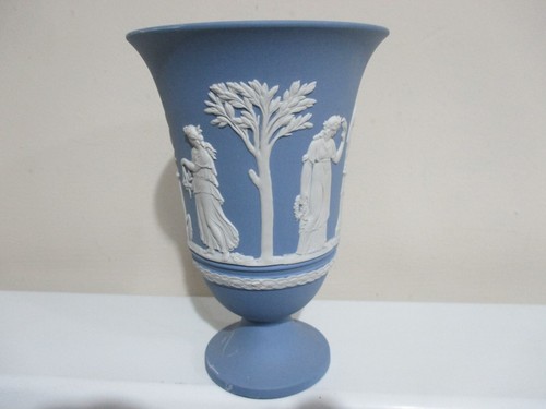 Wedgewood blue and white vase - wedgewood,