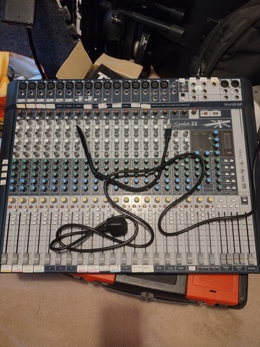 Soundcraft signature - soundcraft,