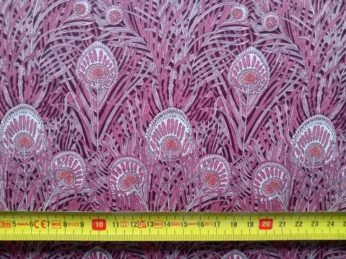Queen hera pink peacock - -,