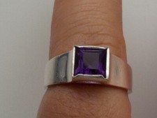 Lovely Vintage Solid Sterling