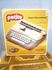 Petite Super International