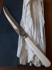 Set of 6 vintage Firth Stainless Crusade Table Knives  faux Ivory Handles W2 10