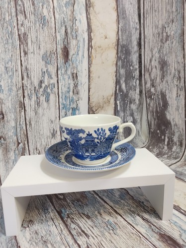 Vintage churchill blue willow - vintage,