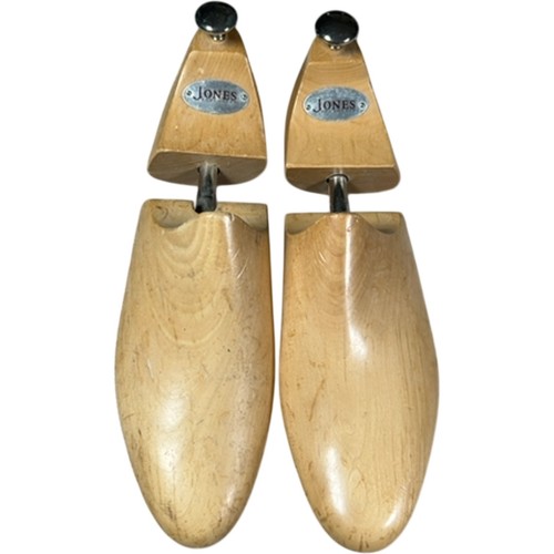 Jones bootmaker wooden shoe - jones,