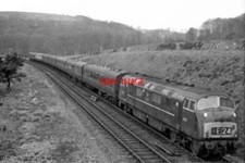 PHOTO  BR WARSHIP DIESEL NO D822 HERCULES 1964 AT IVYBRIDGE UP CORNISHMAN