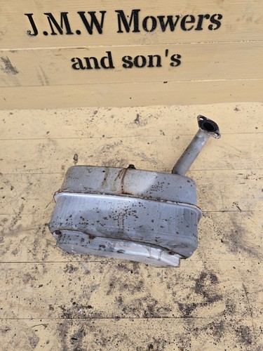 Briggs and stratton exhaust - briggs,