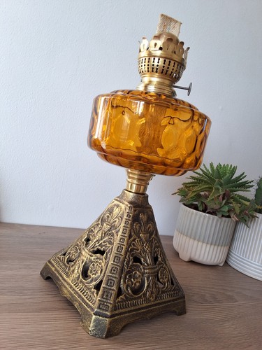 Antique british made oil lamp - british-made,