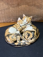 Vintage Living Ceramics Cuddling Cats - Clare Mc Farlane