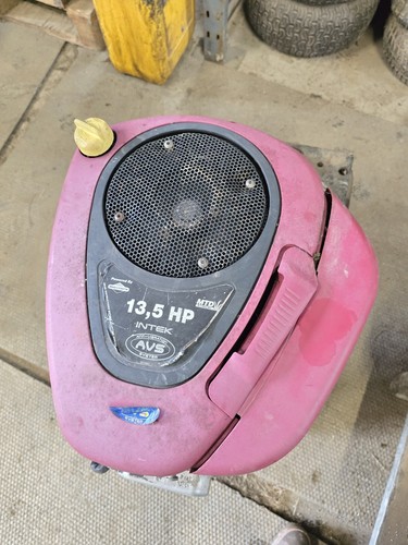 Ride lawn mower - on, 13.5