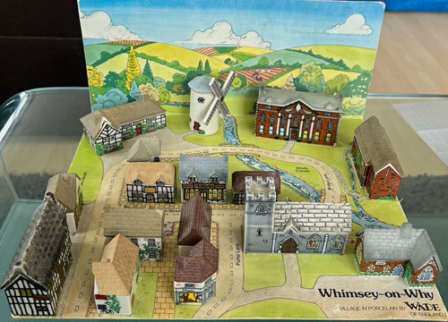 Wade whimsey why porcelain - wade, whimsey-on-why