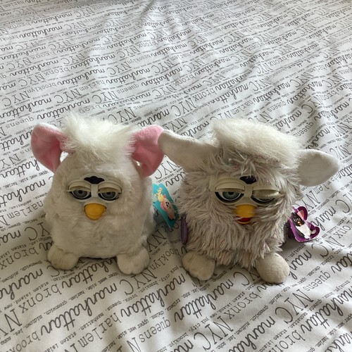 Vintage 1999 furby champagne - vintage,