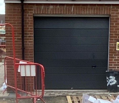Steel roller garage - roller,