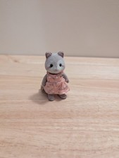 Girl Malbury Raccoon family of