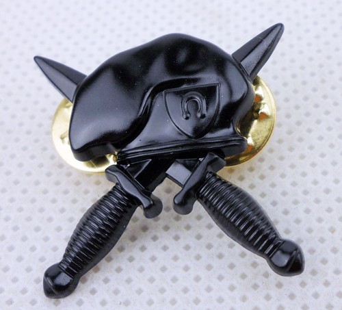 Soldier fortune hat pin - soldier,