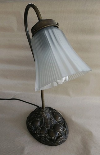 Artdeco style swan neck - style,