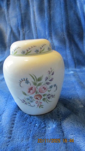 Coalport meadow bouquet ginger - bouquet,