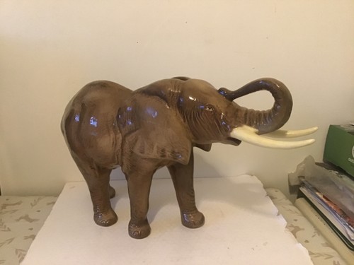 Vintage sylvac elephant model - vintage,