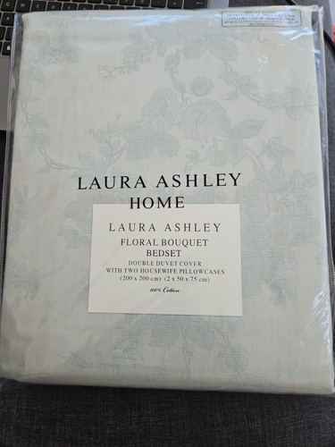 Laura ashley floral - laura,
