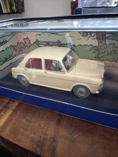 Tintin ile noire car - tintin, mg