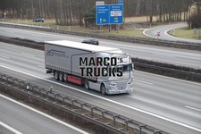 Truck Photo DAF XF Tarpaulin
