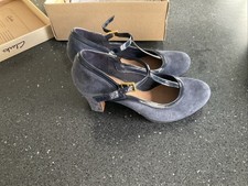Clarks Women's Navy Leather Court Shoes, Mid Sole, Stiletto Heel, Size 6
